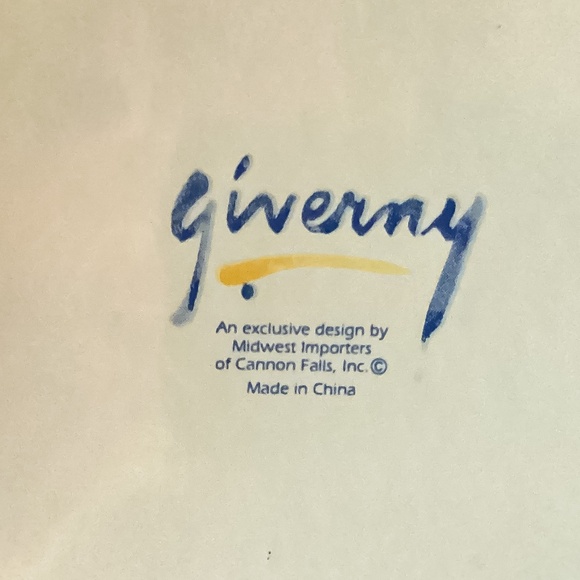 Enamelware 12 pc Giverny 6 Dinner & 6 Salad Plates EUC - Picture 2 of 9